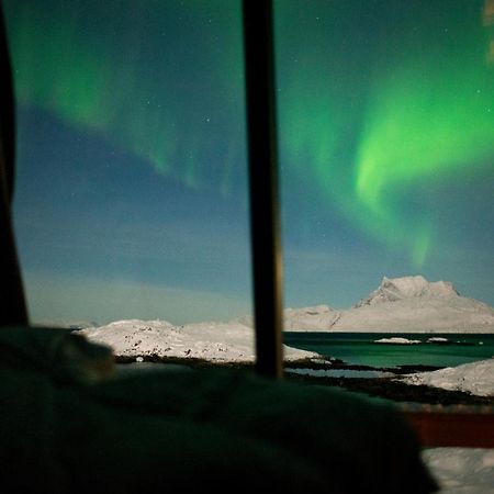 Отель Aurora Hut By Inuktravel Нуук Экстерьер фото