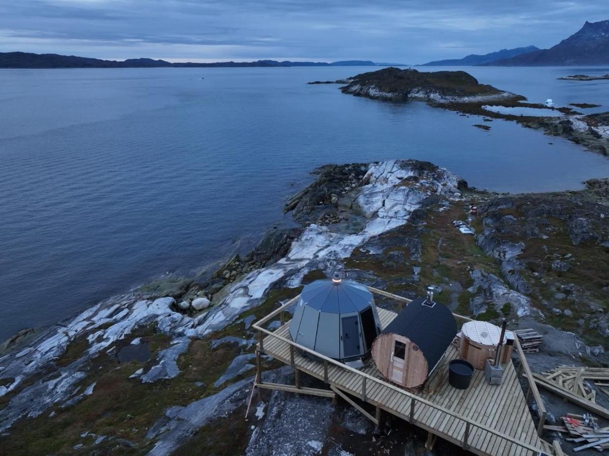 Отель Aurora Hut By Inuktravel Нуук Экстерьер фото