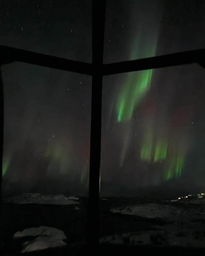 Отель Aurora Hut By Inuktravel Нуук Экстерьер фото